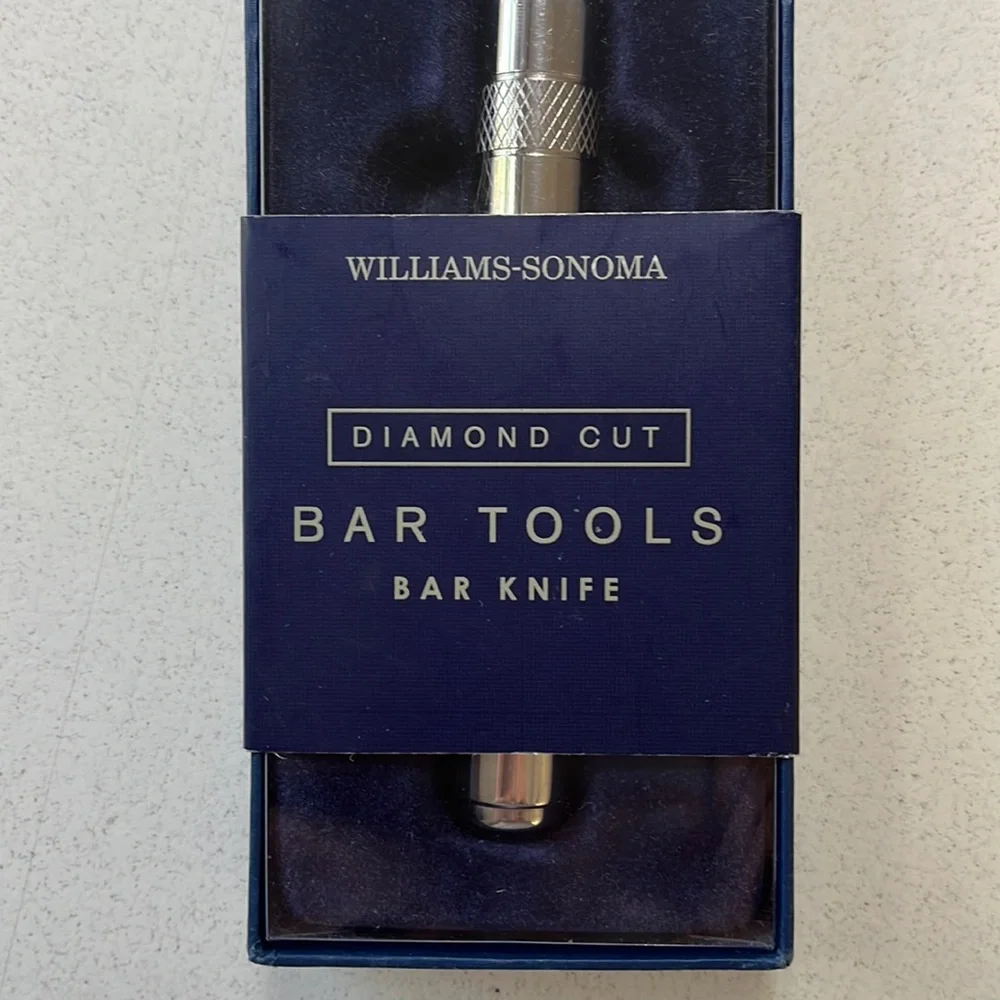 WILLIAMS- SONOMA Diamond Cut Bar Tools Bar Knife